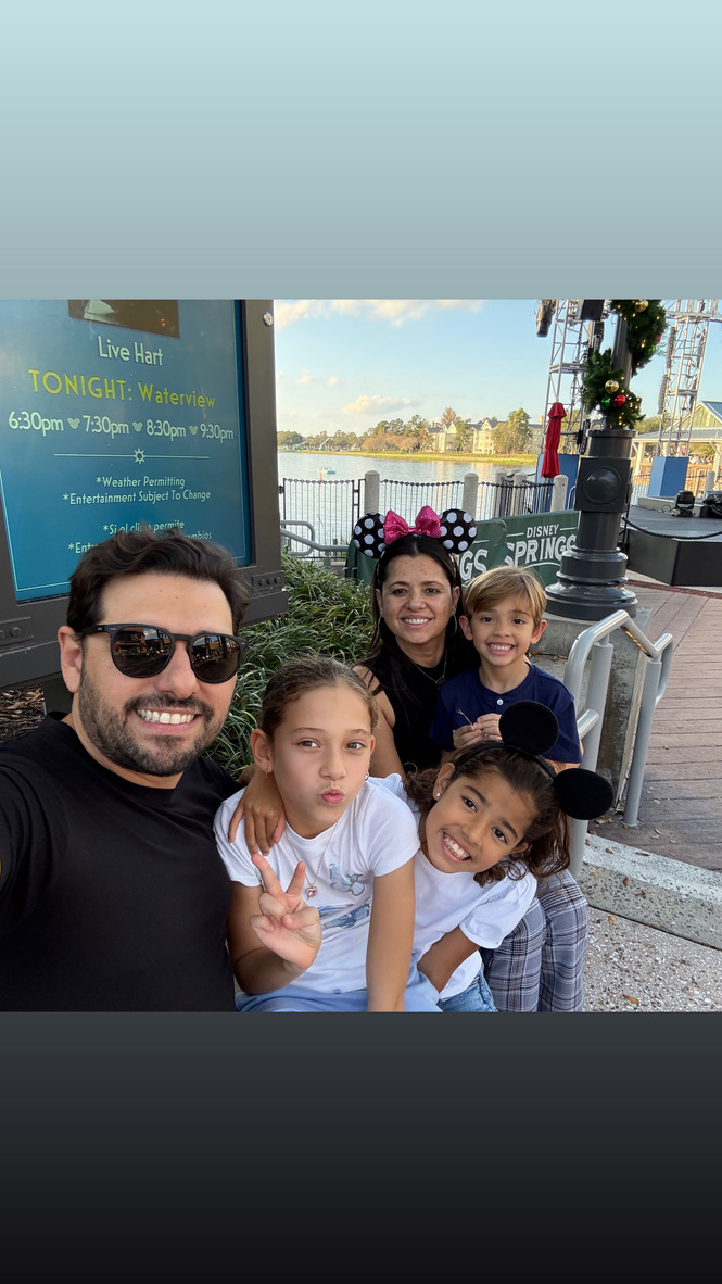 Família Reis na Disney